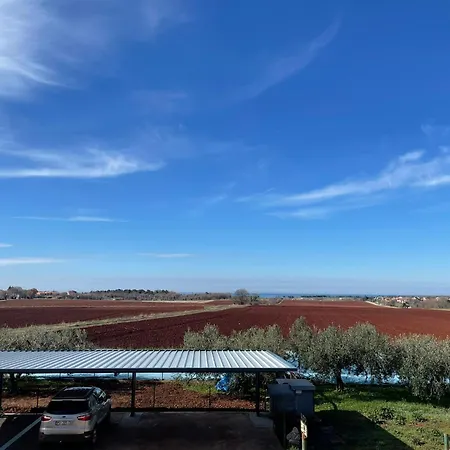 Tre Pini Apartmán Seget (Umag)