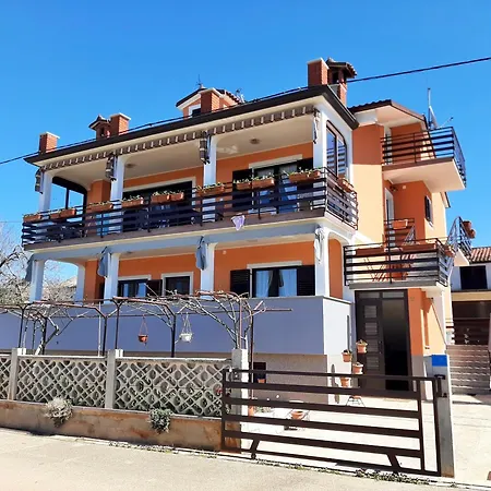Tre Pini * Seget (Umag)