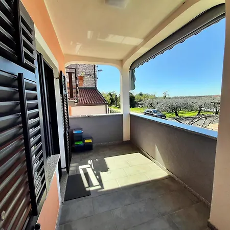 Tre Pini Apartman Seget (Umag)